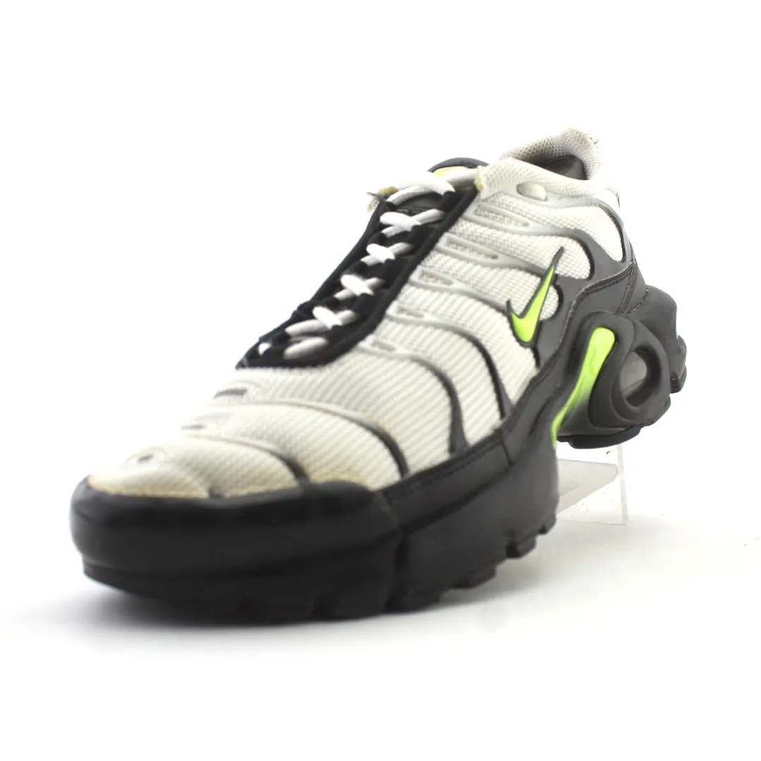 NIKE AIR MAX PLUS RF