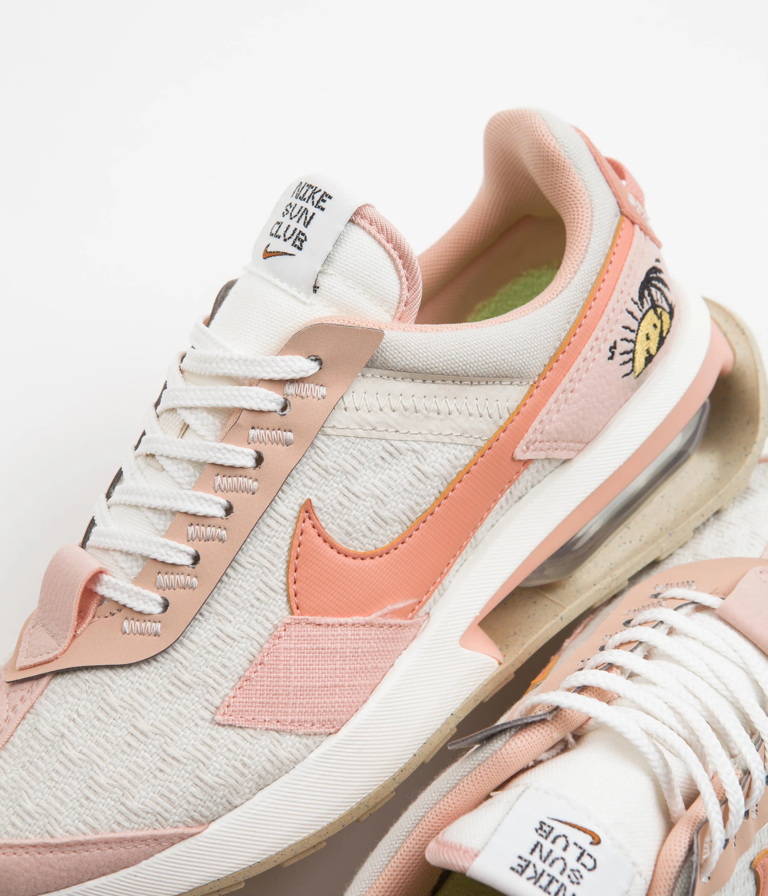 Nike Womens Air Max Pre-Day SE Next Nature Shoes - Light Orewood Brown / Light Madder Root