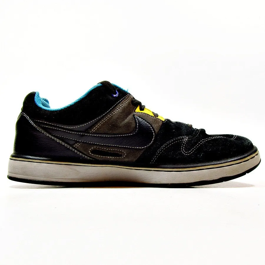NIKE - Zoom Air