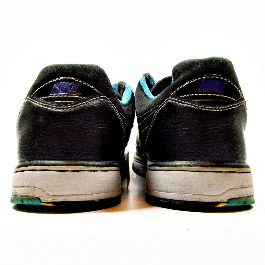 NIKE - Zoom Air
