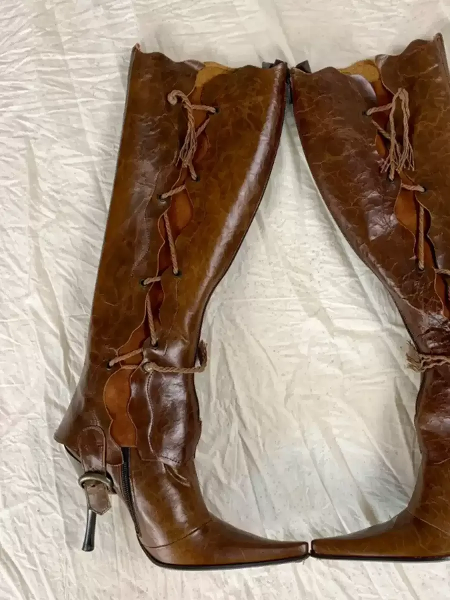 Vintage-Inspired Brown Fashion Boots with Tassels – High Heel Pointed Toe Ankle Boots