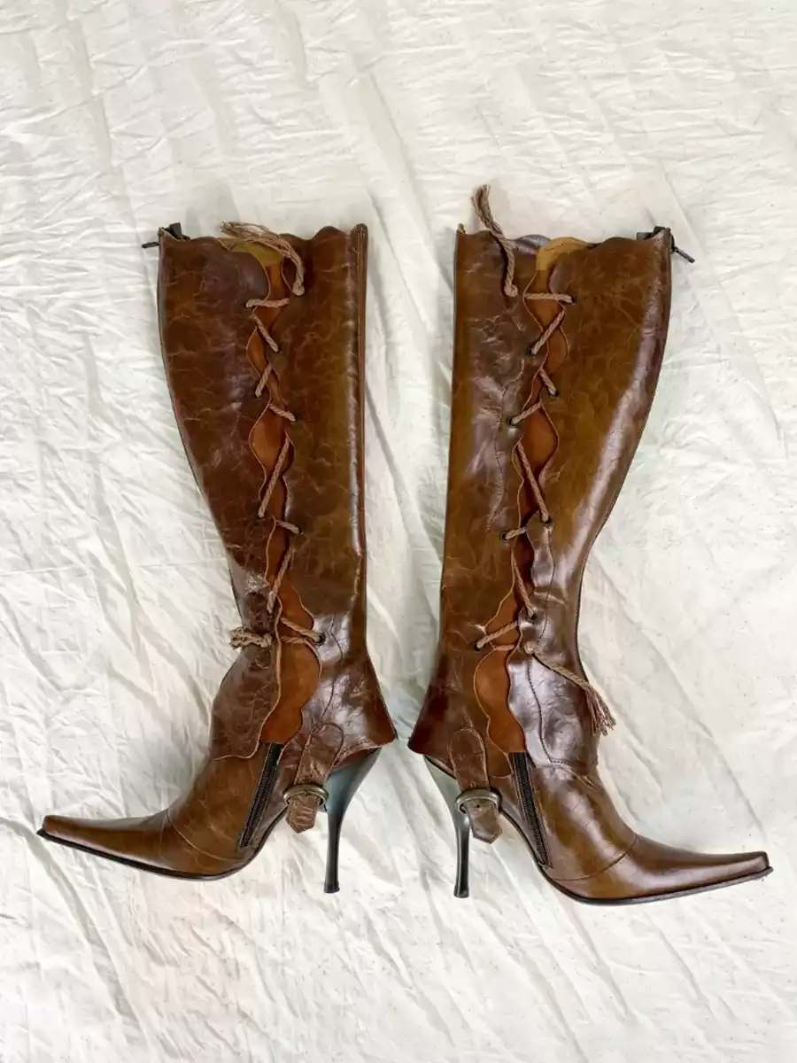 Vintage-Inspired Brown Fashion Boots with Tassels – High Heel Pointed Toe Ankle Boots